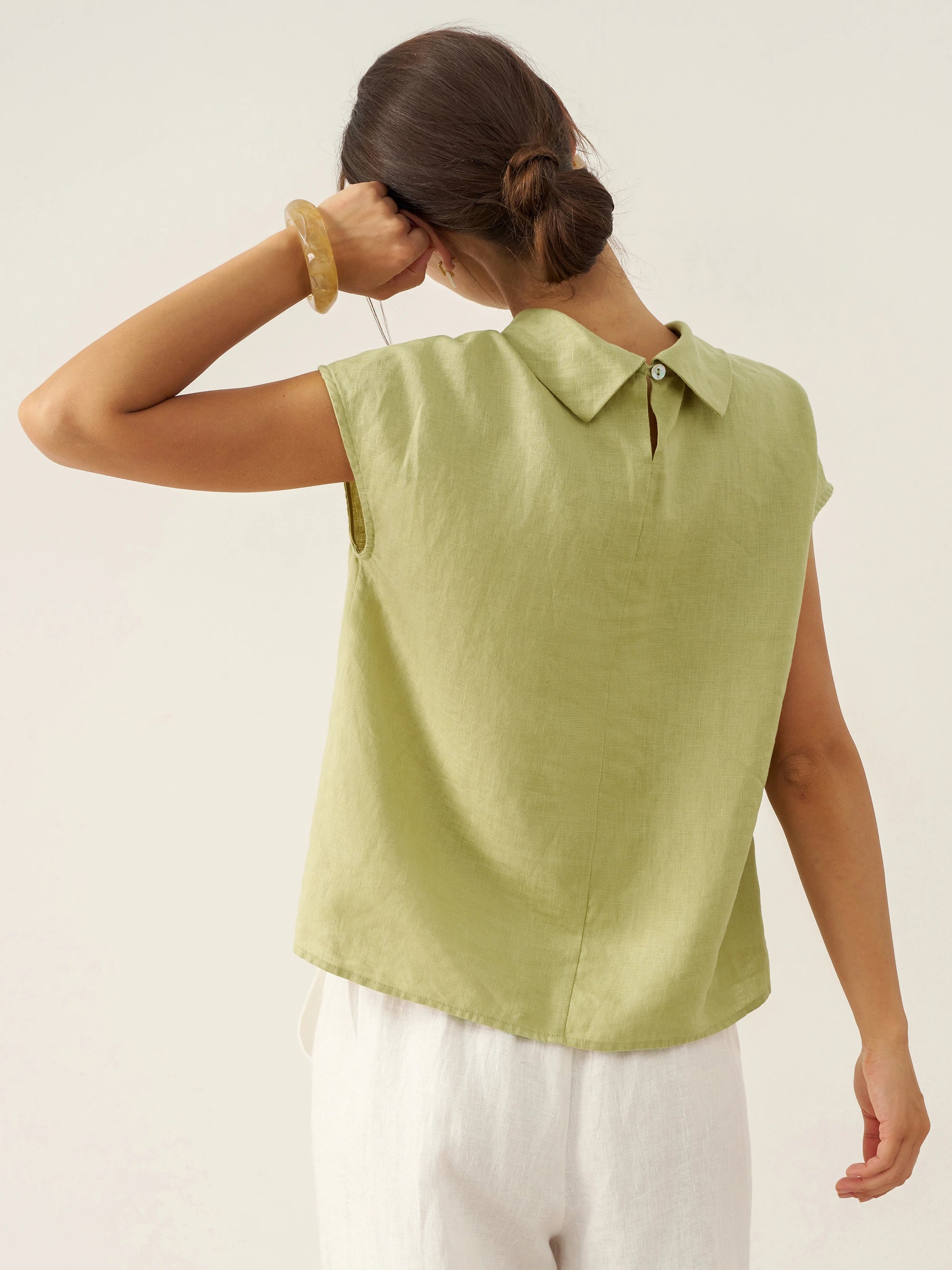100% Linen Cap Sleeve Soft-Fold Collar Top YVONNE