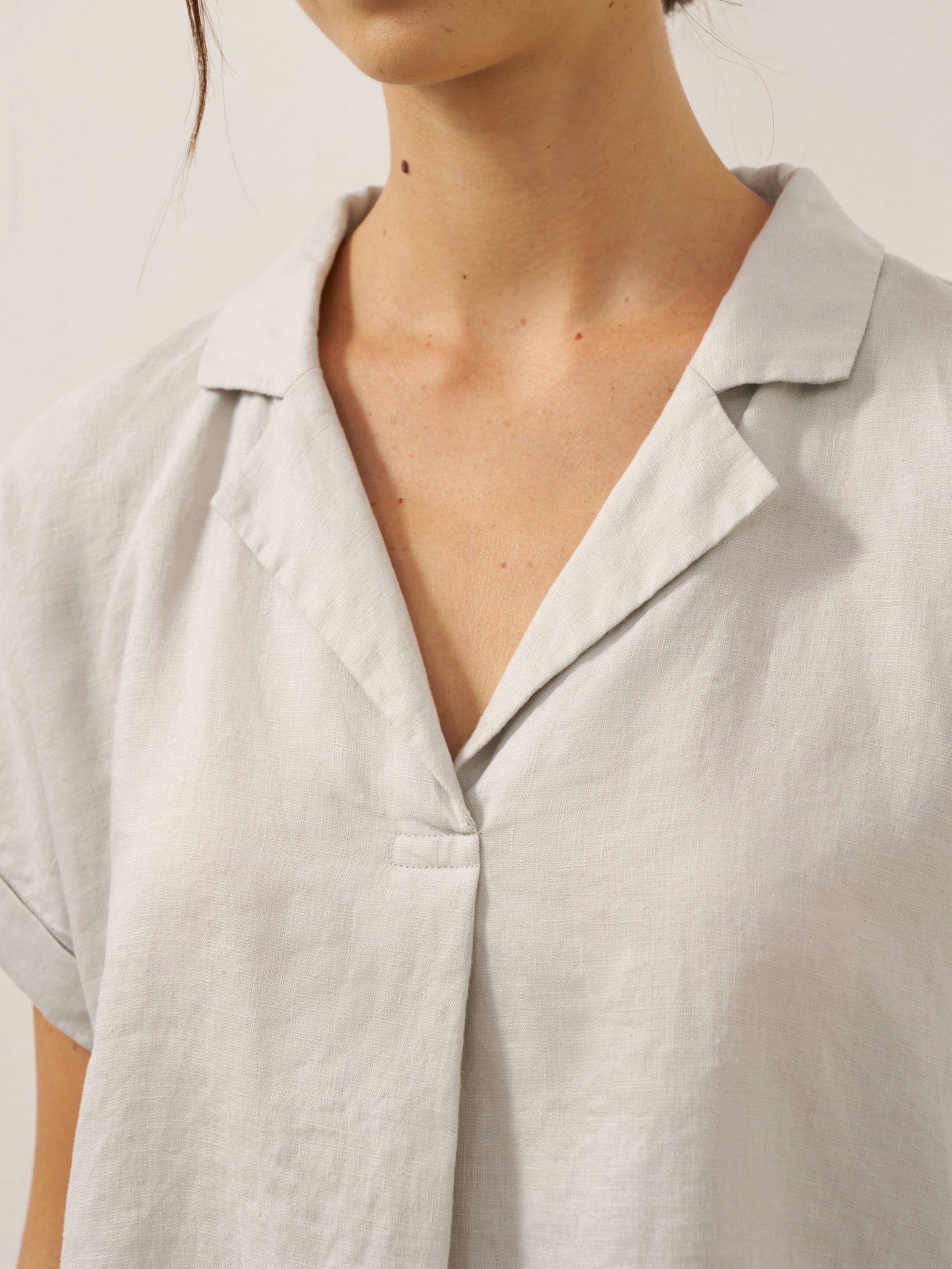 100% Linen Blazer-Inspired Pullover Top DINA