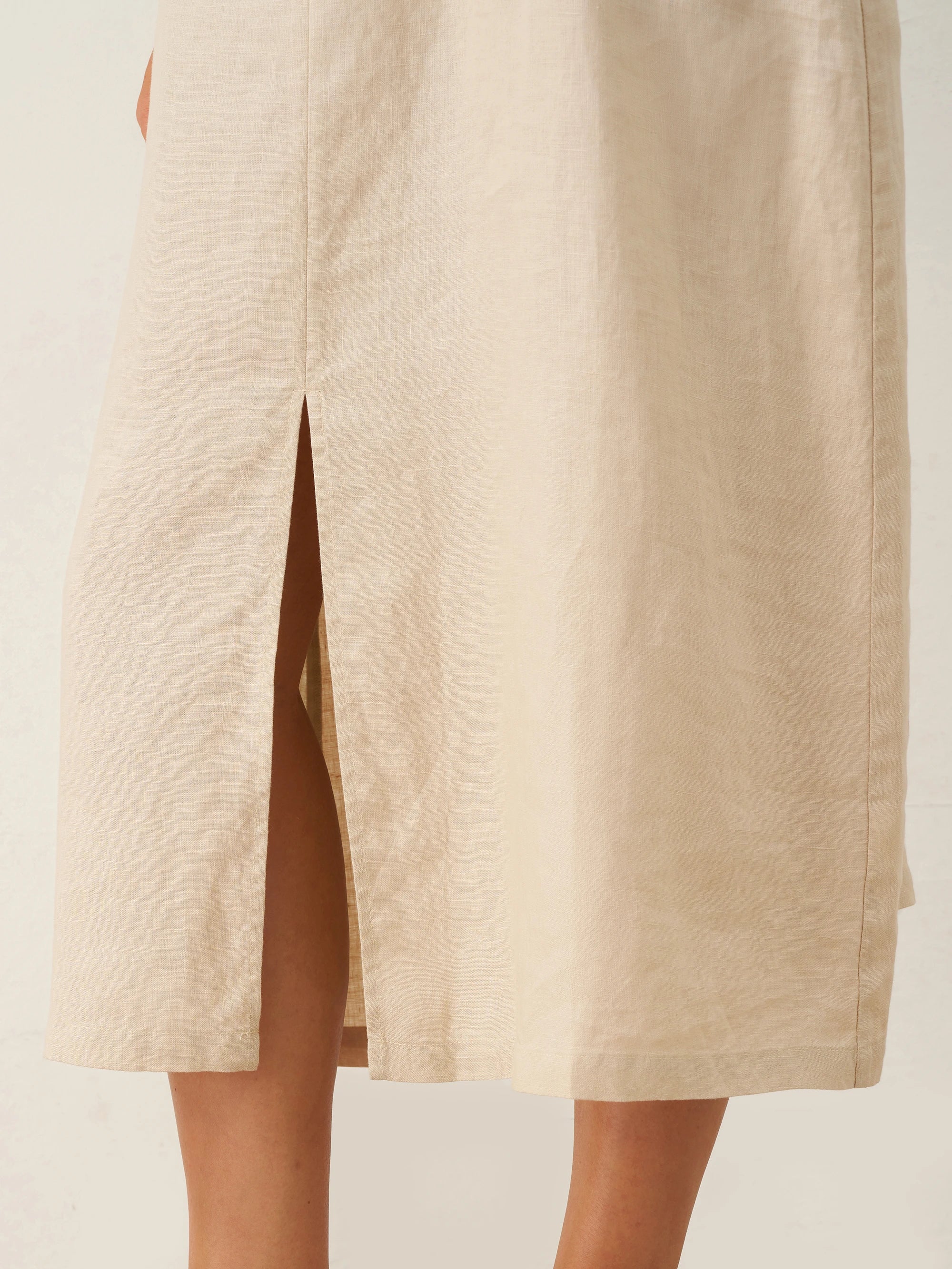 100% Linen Round Neck Button-Tie Maxi Dress XANDRA