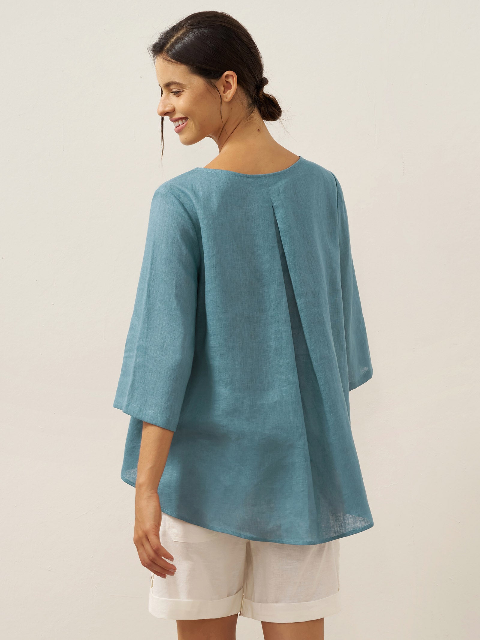 100% Linen Round Neck Asymmetrical Hem Top BRIANNA